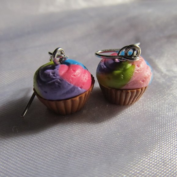 🌈Deal! Pink Earring Bundle🌈 - Picture 4 of 7